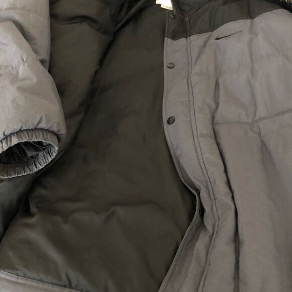 Nike Puffer Jacket Parka Grey Black Size XL - Picture 6 of 8